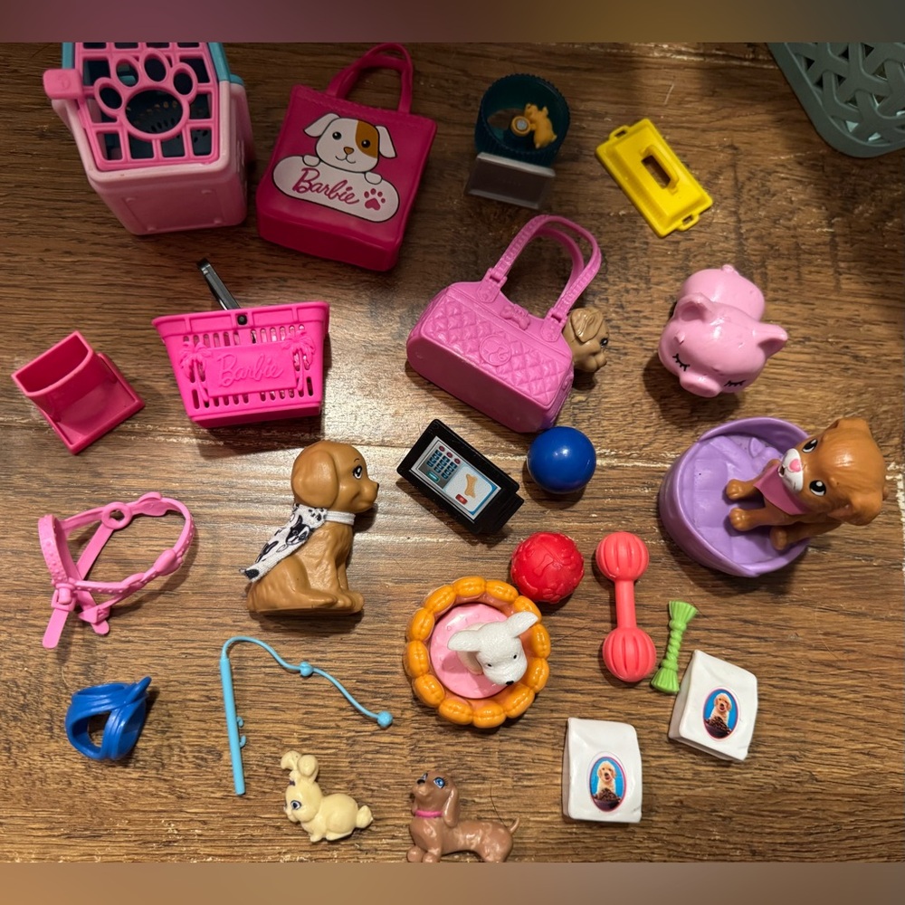 Barbie pet boutique & Chelsea pet misc or replacements
